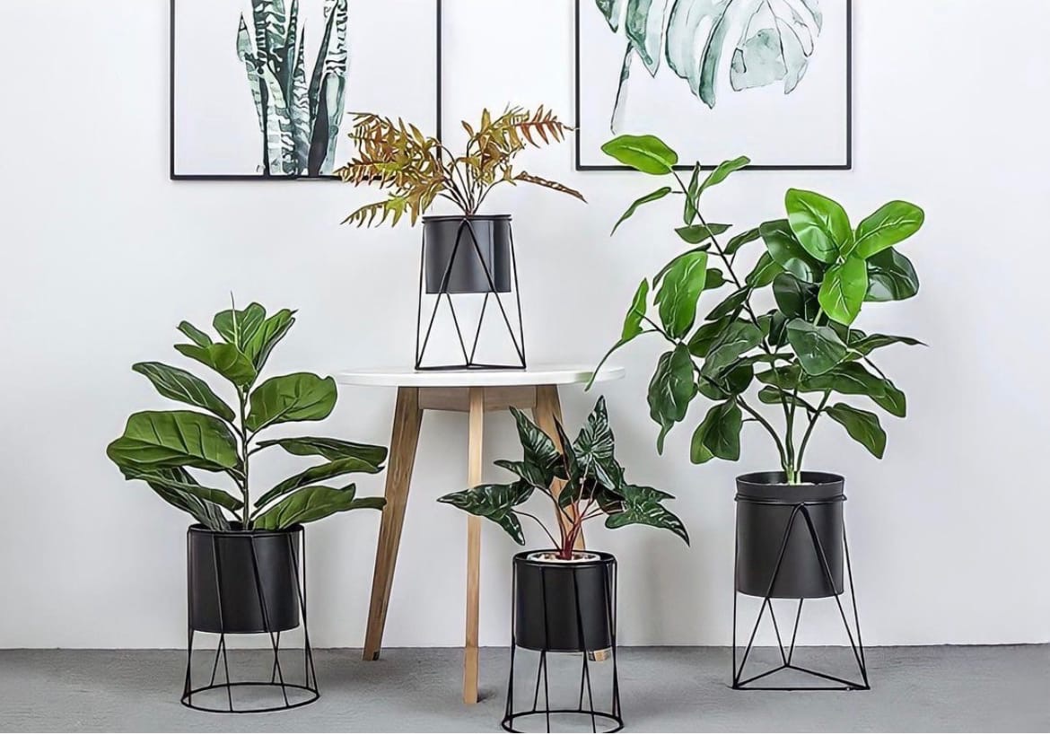 декор помещения дизайнерские вазы с цветами